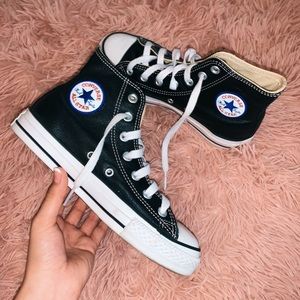 High top converse!!